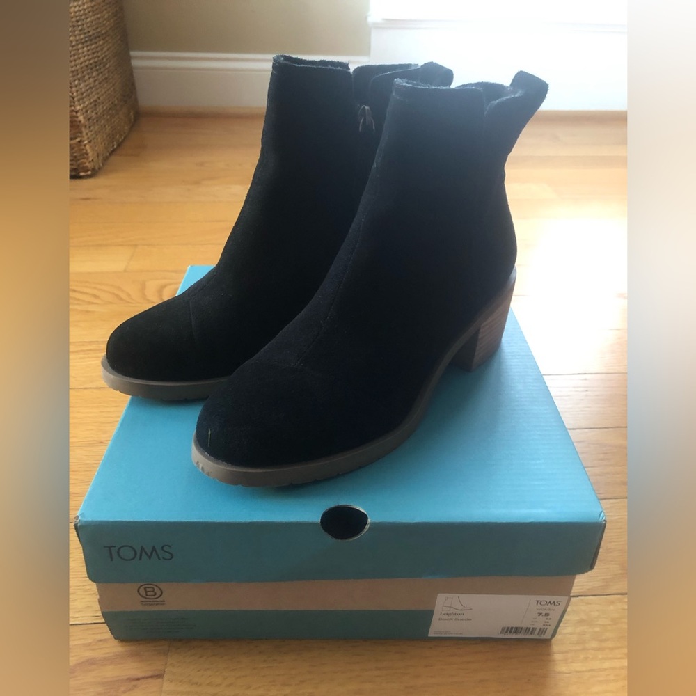 Tom’s leighton suede boot - Picture 2 of 7